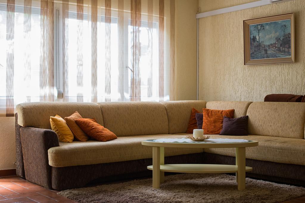 Holiday Villa Anna Primorski Dolac Esterno foto