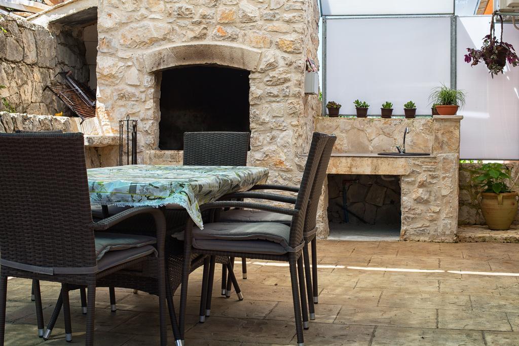 Holiday Villa Anna Primorski Dolac Esterno foto