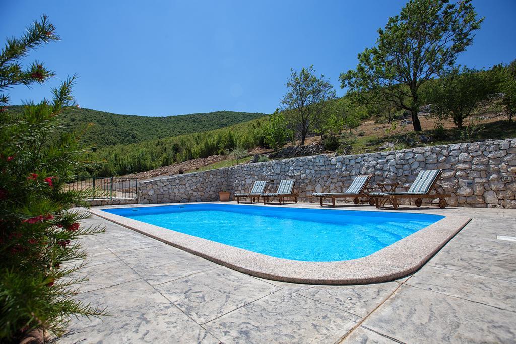Holiday Villa Anna Primorski Dolac Esterno foto