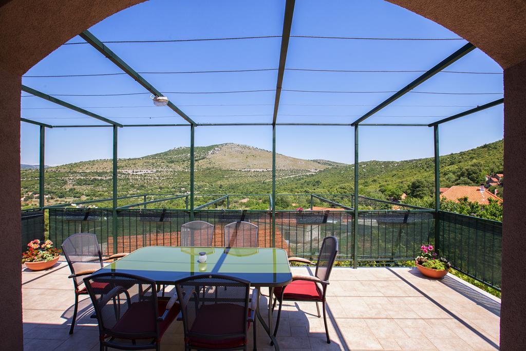 Holiday Villa Anna Primorski Dolac Esterno foto