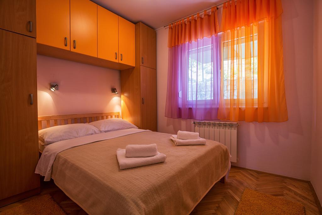 Holiday Villa Anna Primorski Dolac Esterno foto
