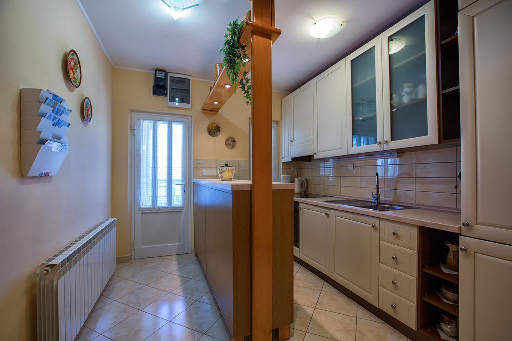 Holiday Villa Anna Primorski Dolac Esterno foto