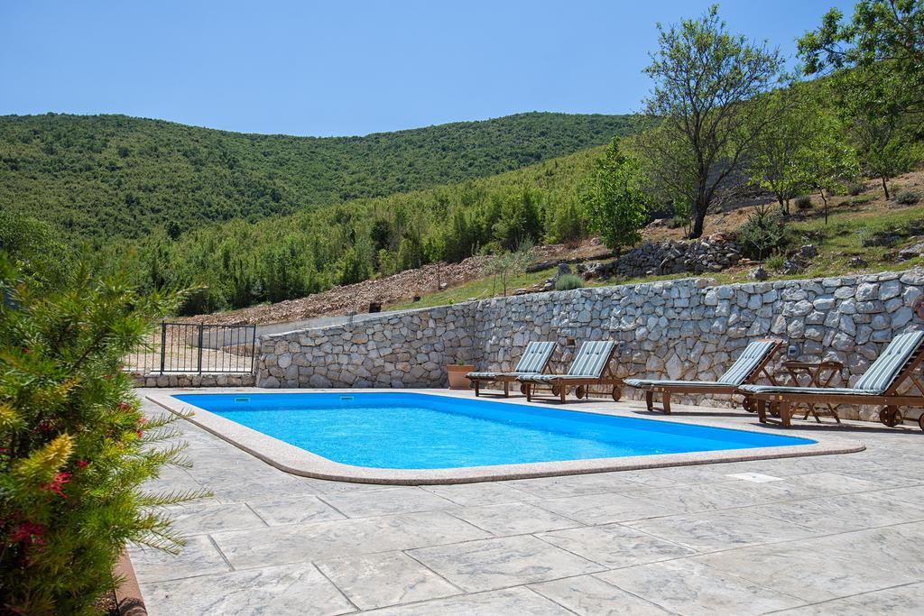 Holiday Villa Anna Primorski Dolac Esterno foto