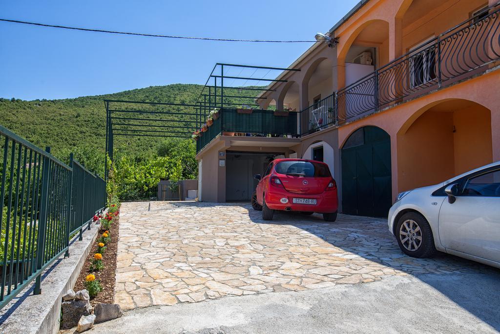 Holiday Villa Anna Primorski Dolac Esterno foto